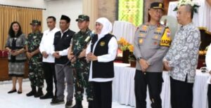 Pastikan Kondisi Aman, Gubernur Khofifah Tinjau Sejumlah Gereja di Persiapan Natal 2023