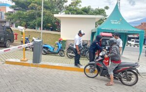 Parkir One Gate System di Pasar Among Tani Batu Dikeluhkan Pedagang, Diskoperindag: Ini Belum Final