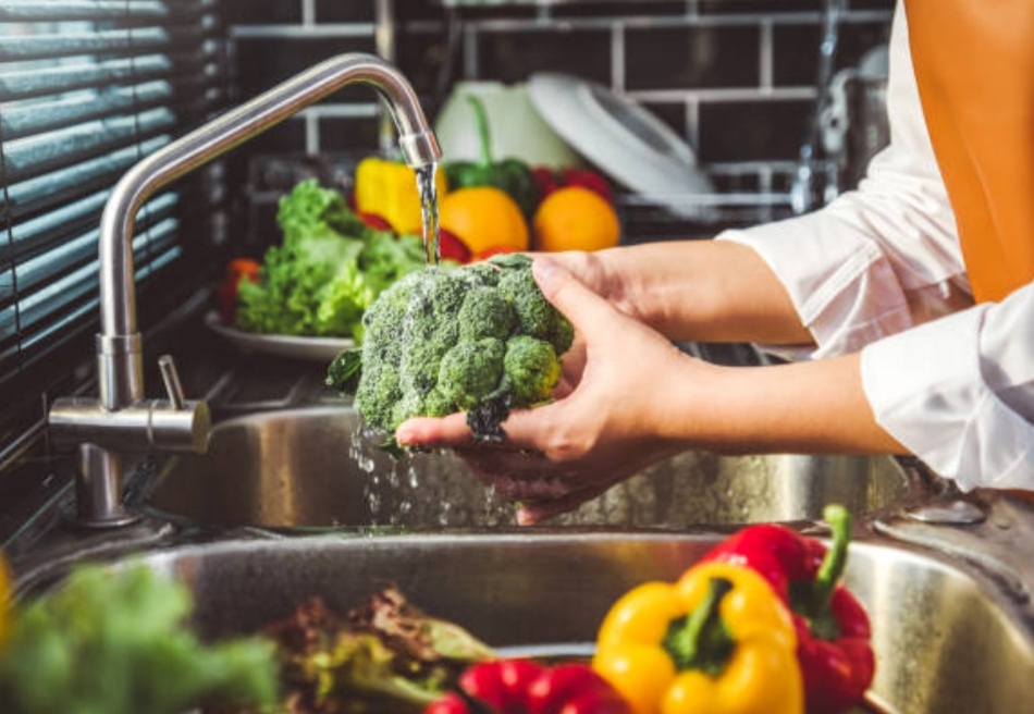 Cegah Kanker dengan Cara Mengonsumsi Makanan dan Minuman Ini