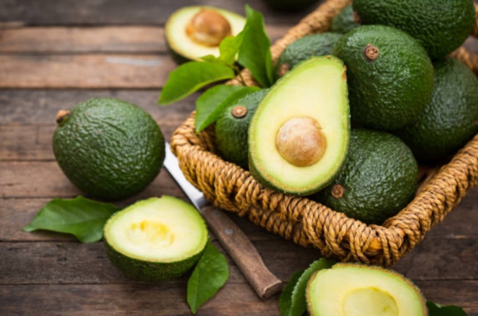 Jarang Diketahui, Daun Alpukat Mengandung Banyak Nutrisi dan Kaya Manfaat