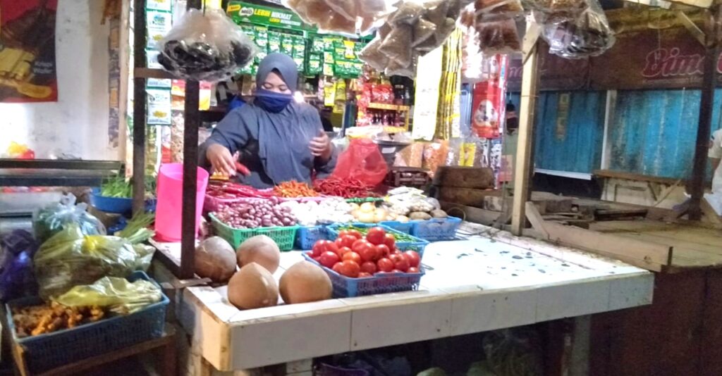 Harga Sembako di Kota Batu Meroket