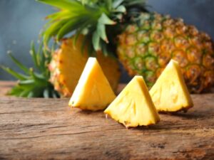 Buah Nanas Ternyata Memiliki Banyak Manfaat bagi Wanita, Salah Satunya Melancarkan Menstruasi