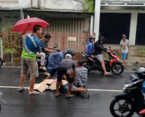 Dua Motor Bersenggolan di Barat Jembatan Kasin Malang, Satu Orang Tewas