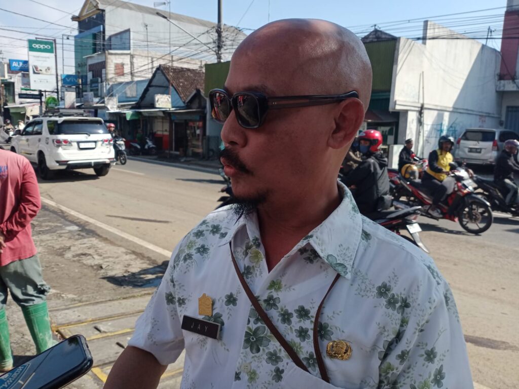 Pipa PDAM di Ranugrati Jebol Akibatkan Lalin Macet, Dishub Kota Malang Lakukan Rekayasa Lalin