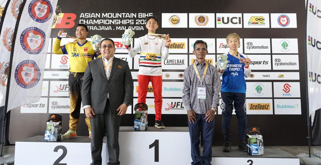 Pandu, Atlet Kota Batu Juara Balap Sepeda di Asia Mountain Bike Championship Malaysia