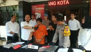 Sebar Foto Tak Senonoh Korban Kenalan di Aplikasi Litmatch, Pria Asal Banjarnegara Diamankan Polresta Malang Kota
