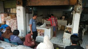 Momen Idul Adha, Omzet Penggilingan Daging di Pasar Besar Malang Naik Sepuluh Kali Lipat
