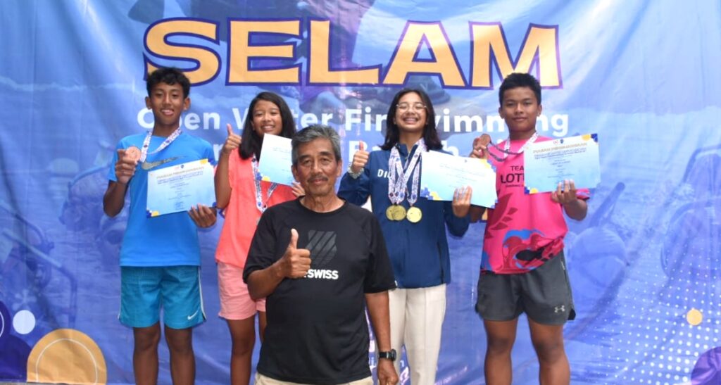 Atlet Selam Kota Batu Sabet 6 Medali di Kejurda Open Water Finswimming Jatim 2024