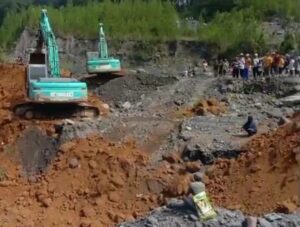 Lima Pekerja Tambang Dikabarkan Tertimbun Longsor di Pronojiwo, Tim SAR dan Warga Lakukan Pencarian