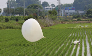 Korea Utara Kirim Lebih Banyak Lagi Balon Sampah ke Korea Selatan