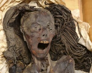Misteri Mumi Wanita Mesir Kuno yang Ditemukan Menjerit