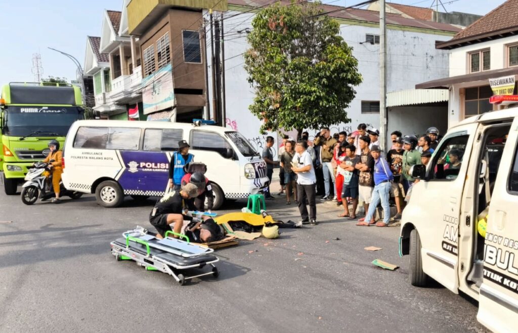 Terlindas Truk Muatan Tebu, Pengendara Motor di Kota Malang Tewas di Lokasi
