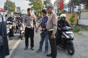 Truk Tabrak Motor, Pelajar Asal Singosari Malang Luka-Luka