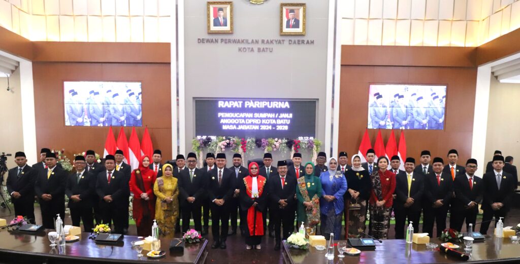 30 Anggota DPRD Kota Batu Terpilih Periode 2024-2029 Resmi Dilantik dan Siap Bekerja
