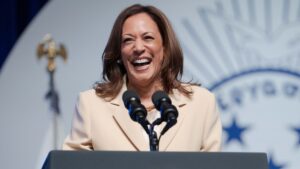 Putin Dukung Kamala Harris dalam Pemilu AS Hanya Karena Cara Tertawanya