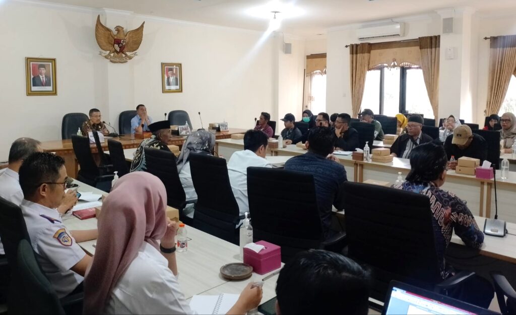Soal Penggusuran PKL di Jalan Sultan Agung Kota Batu, Ini Keinginan Para Pedagang saat Bertemu DPRD