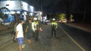 Berboncengan Motor Tanpa Lampu, Perempuan Muda Tewas Tertabrak Truk Box