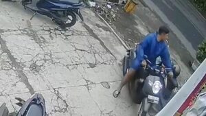 Asyik Ngopi, Scopy Ojol Raib Dicuri Maling di Parkiran Warkop Nusantara