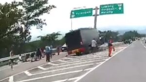 Sopir Ngantuk Diduga Jadi Penyebab Kecelakaan Bus Pusdik Brimob
