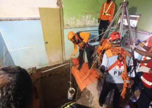 Bantu Renovasi Rumah Saudara, Seorang Pria Tewas Terperosok Septic Tank