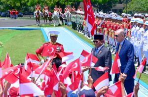 Presiden Erdogan Disambut Pasukan Berkuda hingga Anak- Anak Sekolah di Istana Bogor