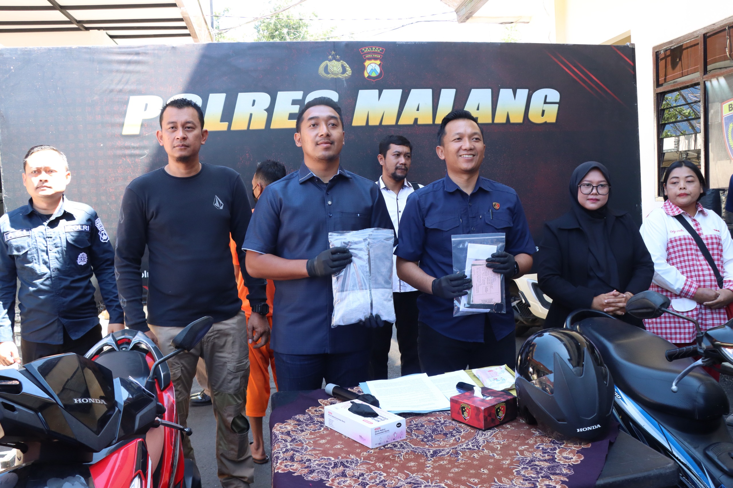Polres Malang berhasil meringkus pencuri motor milik penjual Yakult di kawasan Kepanjen, Kabupaten Malang, yang sempat viral di media sosial (medsos).