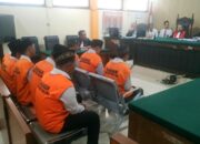 Delapan pemuda muda di Malang terlibat dalam kasus peredaran narkoba sintetis yang membuat mereka dijatuhi hukuman 18-20 tahun penjara.