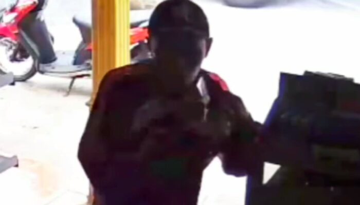 Pencuri Satroni Warung Reza, Bawa Kabur Rokok dan Uang