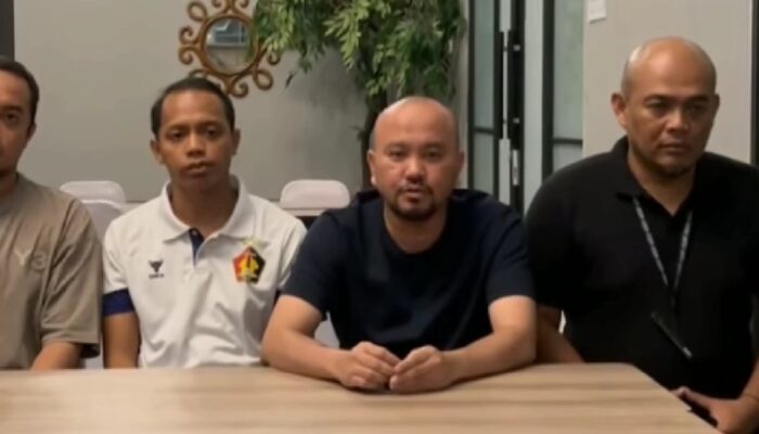 Presidium Aremania Minta Maaf Atas Insiden Pelemparan Bus Persik: “Kami Mengutuk Keras, Ini Bukan Cerminan Aremania”