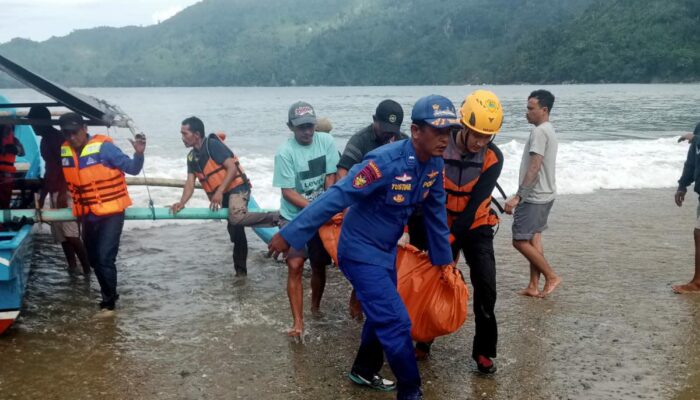 Tragedi Pantai Lenggoksono: Korban Tenggelam Ditemukan Tak Bernyawa