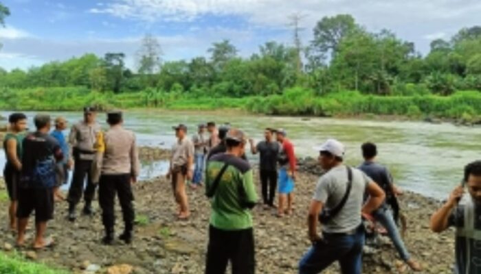 Remaja 18 Tahun Tenggelam Terseret Arus di Sungai Brantas Blitar