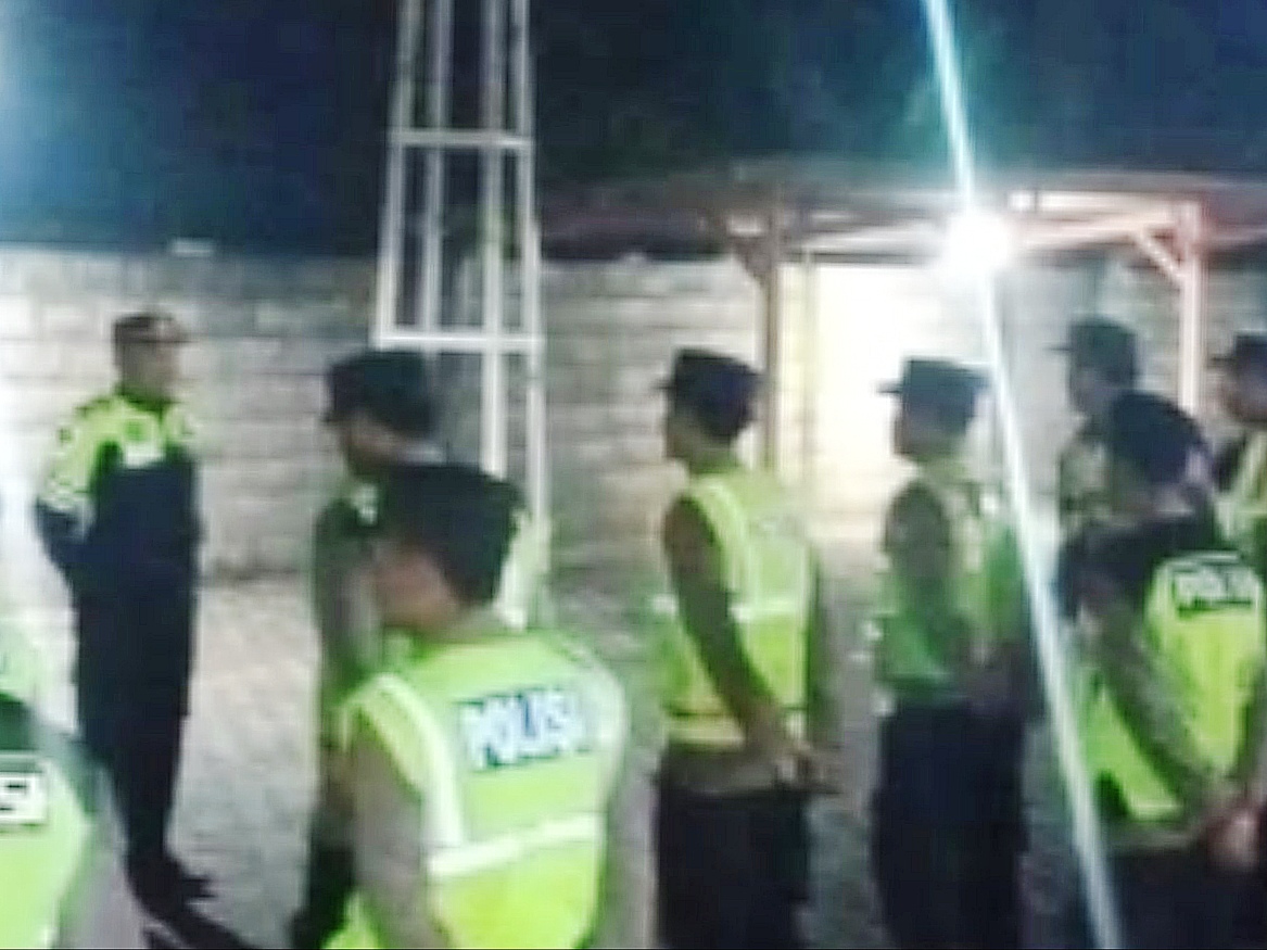 Kepolisian Sektor (Polsek) Rayon Kepanjen melaksanakan Operasi Cipta Kondisi, guna menjaga ketertiban dan keamanan masyarakat di wilayah hukum Polres Malang.