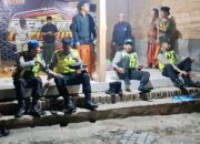 Sebagai upaya untuk menekan terjadinya tindak kriminal jalanan, Kepolisian Sektor (Polsek) Rayon Bululawang mengelar patroli gabungan, Minggu (4/5/2025) malam.