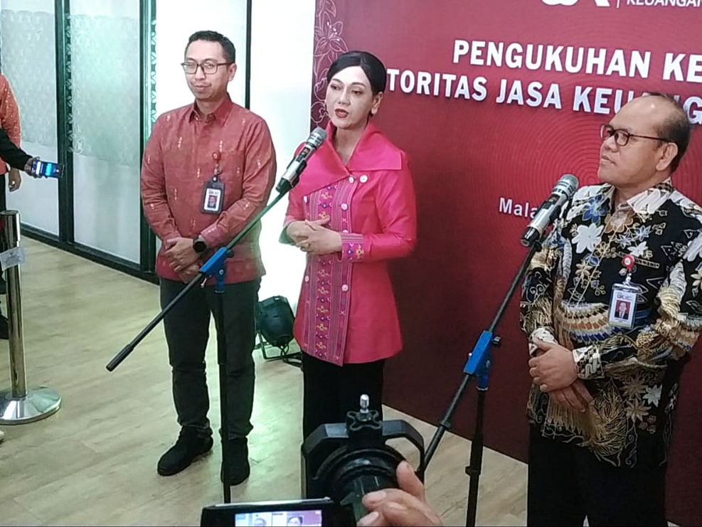 Otoritas Jasa Keuangan (OJK) terus menegaskan komitmennya dalam memperkuat sinergi lintas sektor guna mendorong pertumbuhan ekonomi nasional, khususnya dari daerah.