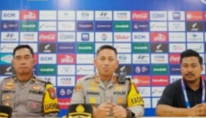 Polres Malang Buru Pelaku Pelemparan Bus Rombongan Pemain Persik Kediri