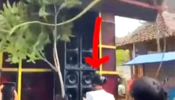 Asyik Mengiringi Sound Horeg, Warga Tertimpa Box Sound System di Bondowoso