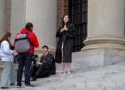 Hakim Menangguhkan Upaya Pemerintahan Trump Larang Harvard Terima Mahasiswa Asing