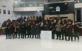 Pemerintah Kota Malang terus mematangkan penyusunan Rencana Pembangunan Jangka Panjang Daerah (RPJPD) 2025–2045. Wali Kota Malang, Dr. Ir. Wahyu Hidayat, menegaskan bahwa dokumen strategis ini bukan sekadar formalitas, melainkan pondasi utama untuk mewujudkan visi pembangunan Kota Malang dalam dua dekade ke depan.