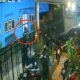 Seorang pria terekam kamera pengawas (CCTV) saat melakukan aksi pencurian helm terjadi di kawasan Glintung Gang 1, Kecamatan Blimbing, Kota Malang, pada Senin dini hari (26/5/2025) sekitar pukul 03.37 WIB.