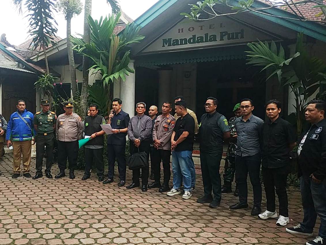Sengketa panjang terkait jual beli properti Hotel Mandala Puri di Kota Malang akhirnya berujung pada pelaksanaan eksekusi oleh Pengadilan Negeri (PN) Malang, Selasa (27/5/2025). Eksekusi tersebut dilakukan atas objek tanah dan bangunan seluas 1.050 meter persegi yang berlokasi di Jalan Panglima Sudirman Nomor 81, Kelurahan/Kecamatan Klojen, Kota Malang.