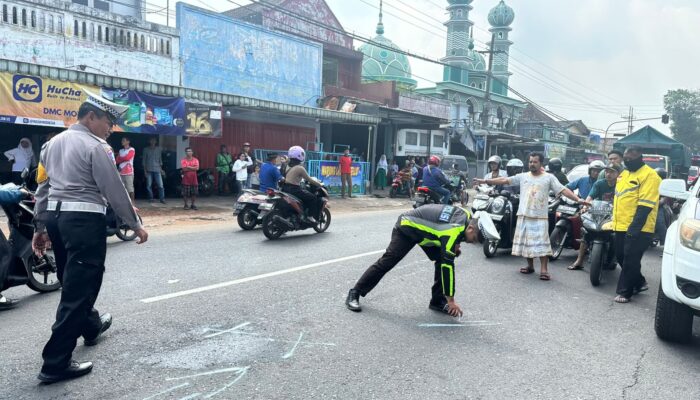 Lakalantas Libatkan Pelajar SMP Terjadi di Bululawang, Malang, Dua Remaja Luka Serius