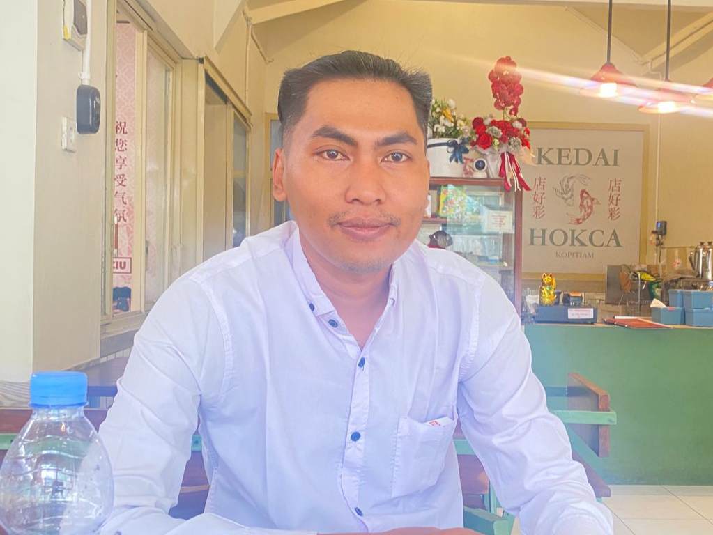 Menyusul isu dugaan pungutan liar (pungli) yang menimpa Pegawai Pemerintah dengan Perjanjian Kerja (PPPK) yang baru saja menerima Surat Keputusan (SK) dari Bupati Malang, Direktur Pusat Studi Demokrasi dan Kebijakan Publik (PuSDeK) Asep Suriaman, S.Psi berikan sorotan tajam.