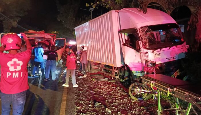 Truk Adu Banteng di Pakisaji, Pemotor Tewas Mengenaskan Tertabrak Saat Berhenti