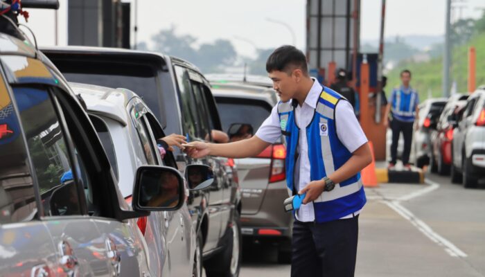 Diskon Tarif Tol Sejumlah Ruas Tol Trans Jawa Berlaku Hari Ini