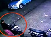 Aksi Curanmor Terekam CCTV di Gondanglegi saat Korban Belanja, Pelaku Pakai Sarung