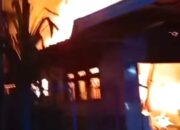 Rumah Warga Malang Nyaris Rata dengan Tanah Terbakar Hebat, Api Bermula di Bagian Dapur