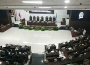 Perda Pajak Naik: DPRD Tepuk Tangan, Pedagang Pegang Kepala