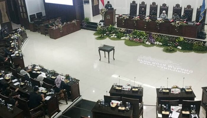 Deadlock, Paripurna Raperda PDRD Kota Malang Terganjal Kesepakatan Batas Omzet dan Kehadiran Anggota
