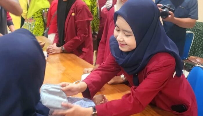 BEM FIKES UMM dan Pemkab Bojonegoro Gelar Pemeriksaan Kesehatan Gratis bagi Lansia
