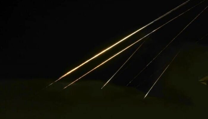 Hari Ketiga Serangan Israel-Iran: Lebih dari 200 Orang Tewas, Ketegangan Memuncak